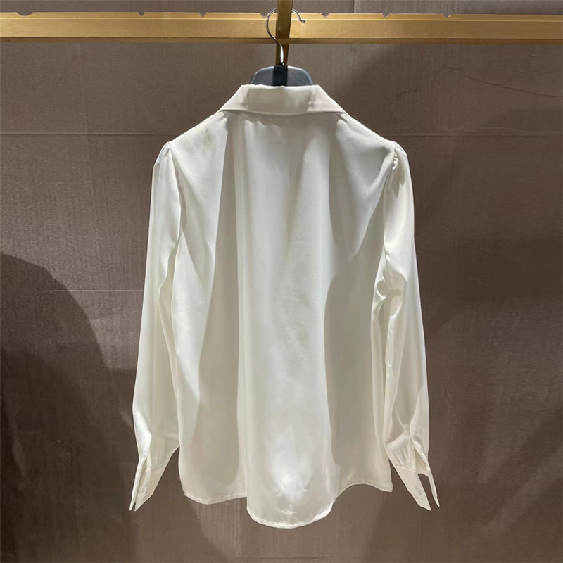 小腾阿玛施月2024春秋新款白色桑蚕丝职业长袖衬衣女真丝绸缎衬衫