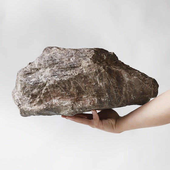 Simulated stone rosin rock ornaments