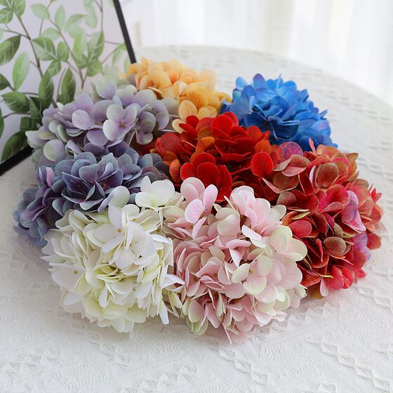 Simulated hydrangea handmade flower wedding arrangement photo props