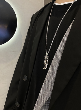 潮牌搭配衣服个性时尚脖链挂件