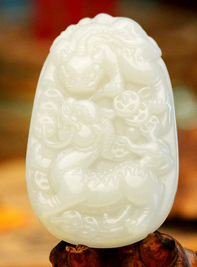 云澜饰品和田玉霸王皮丘随身挂件