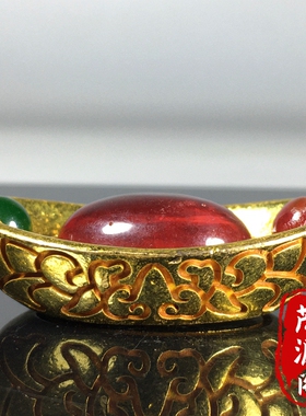 珍藏乾隆年间老物件古铜鎏金雕刻花纹金元宝镶嵌宝石摆件装饰品