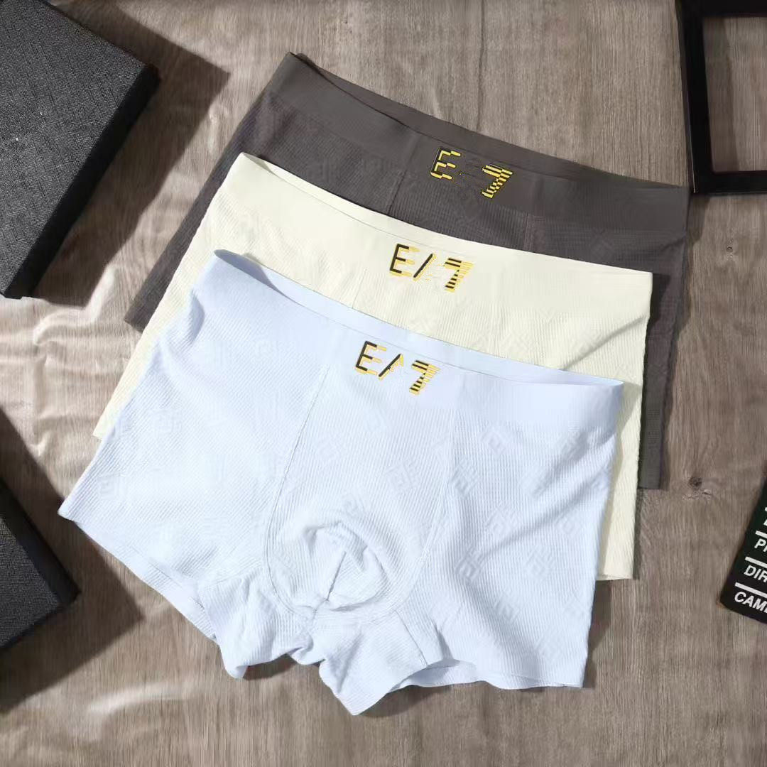 提花长绒棉 2026新款纯棉男士舒适纯色商务中腰平角内裤一盒3条装,淘宝优惠券,粉丝福利购,淘宝优惠卷
