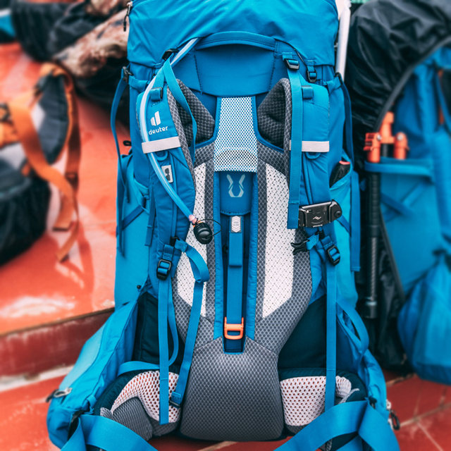 Deuter journey hiking camping ຖົງໃສ່ພູເຂົາຫນັກ