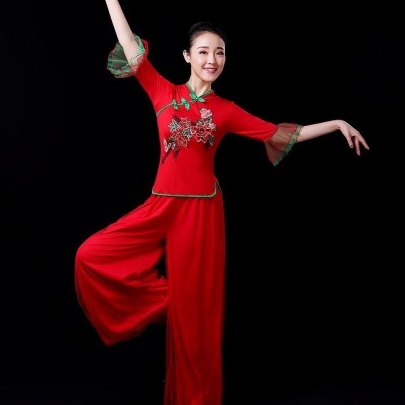 广场舞服装套装女新款中老年跳舞杨丽萍舞蹈服演出服扇子舞表演服 - 图3