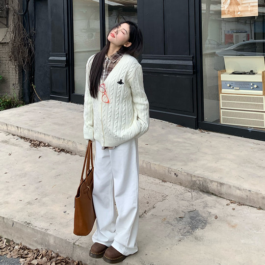 Where is the orange tree retro brown straight jeans