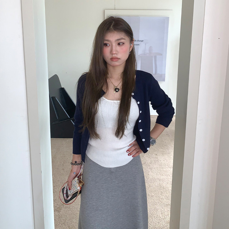 【5折款】橘子树在哪儿韩系排扣针织开衫女秋外穿吊带背心两件套,淘宝优惠券,粉丝福利购,淘宝优惠卷