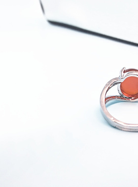 纯银镶嵌红玛瑙宝石水晶玉髓戒指