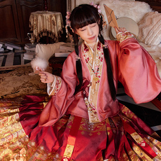 китайский костюм 十三余小豆蔻儿[熠熠金辉-南京市博物馆联名]织金马面裙明制汉服