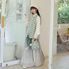 китайский костюм 十三余小豆蔻儿[天山雪莲]初秋日常格纹比甲国风短衫渐变下裙套装