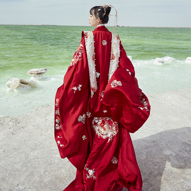 十三余小豆蔻儿[鸾凤和鸣]重工刺绣马面裙明制汉服女婚服凤冠霞帔 - 图1