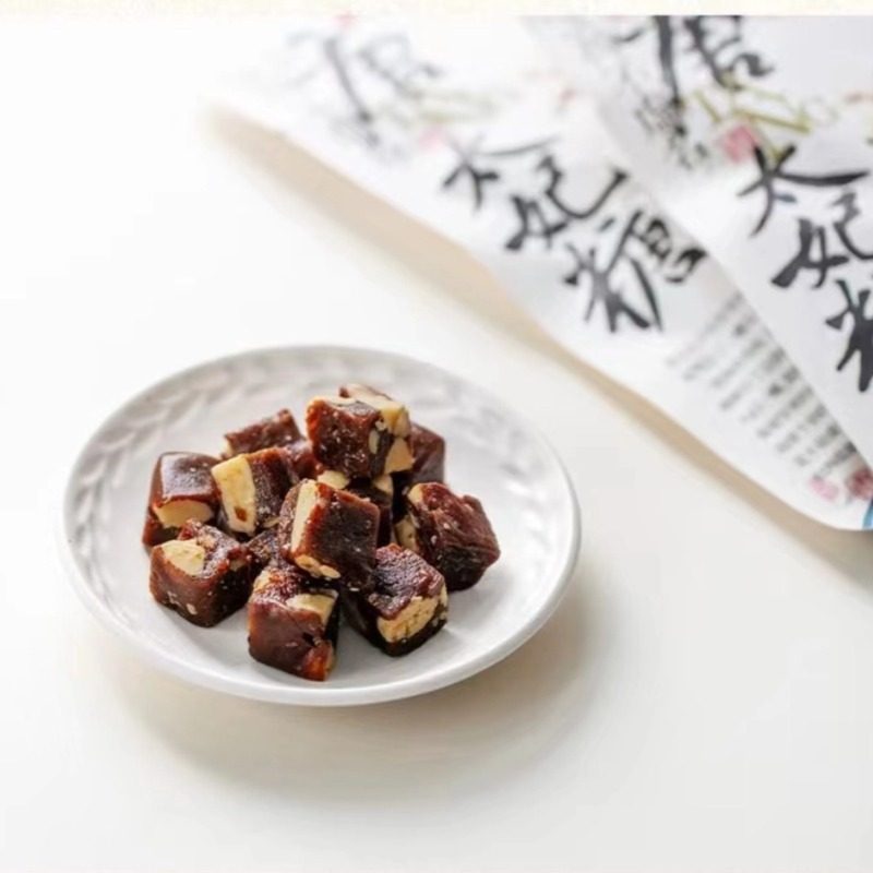 茶颜悦色“浪得不虚名”唐太妃糖砂质型太妃糖混着果坚果香海水咸,淘宝优惠券,粉丝福利购,淘宝优惠卷