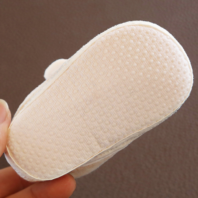 婴儿鞋0一3月春秋新生宝宝鞋子6个月两三4四5五7春款软底学步鞋春