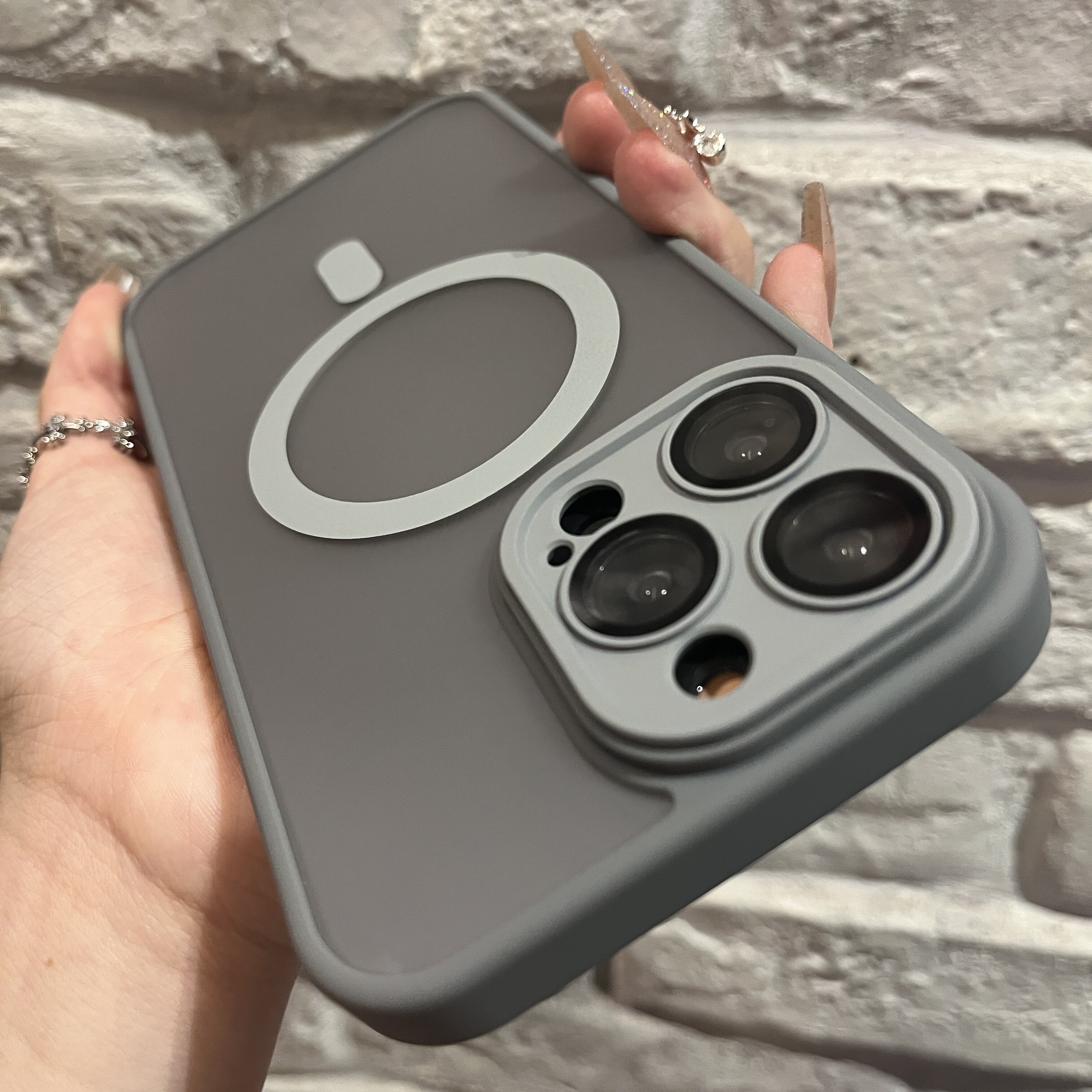 磨砂肤感黑适用苹果14promax手机壳新款iPhone13磁吸无线充电12pro简约纯色15全包防摔11magsafe保护套男女软