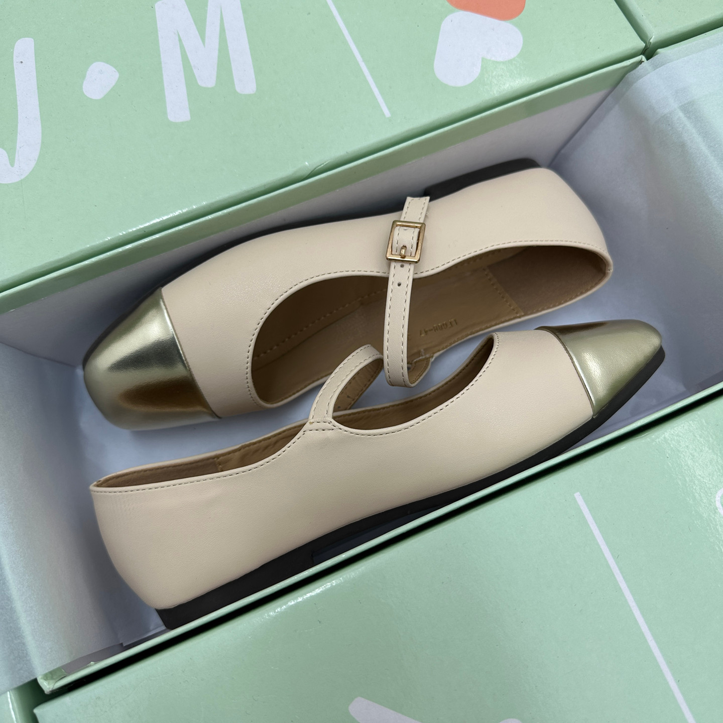 外贸大码法式方头浅口单鞋平底大码一字带时尚百搭柔软玛丽珍鞋女,淘宝优惠券,粉丝福利购,淘宝优惠卷