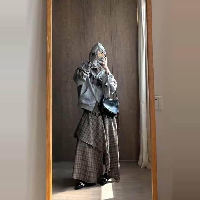 Free Shipping Insurance Blogger Recommends Retro Hot Girl Skirt