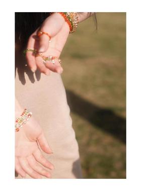 APT702彩色天然水晶珠手链