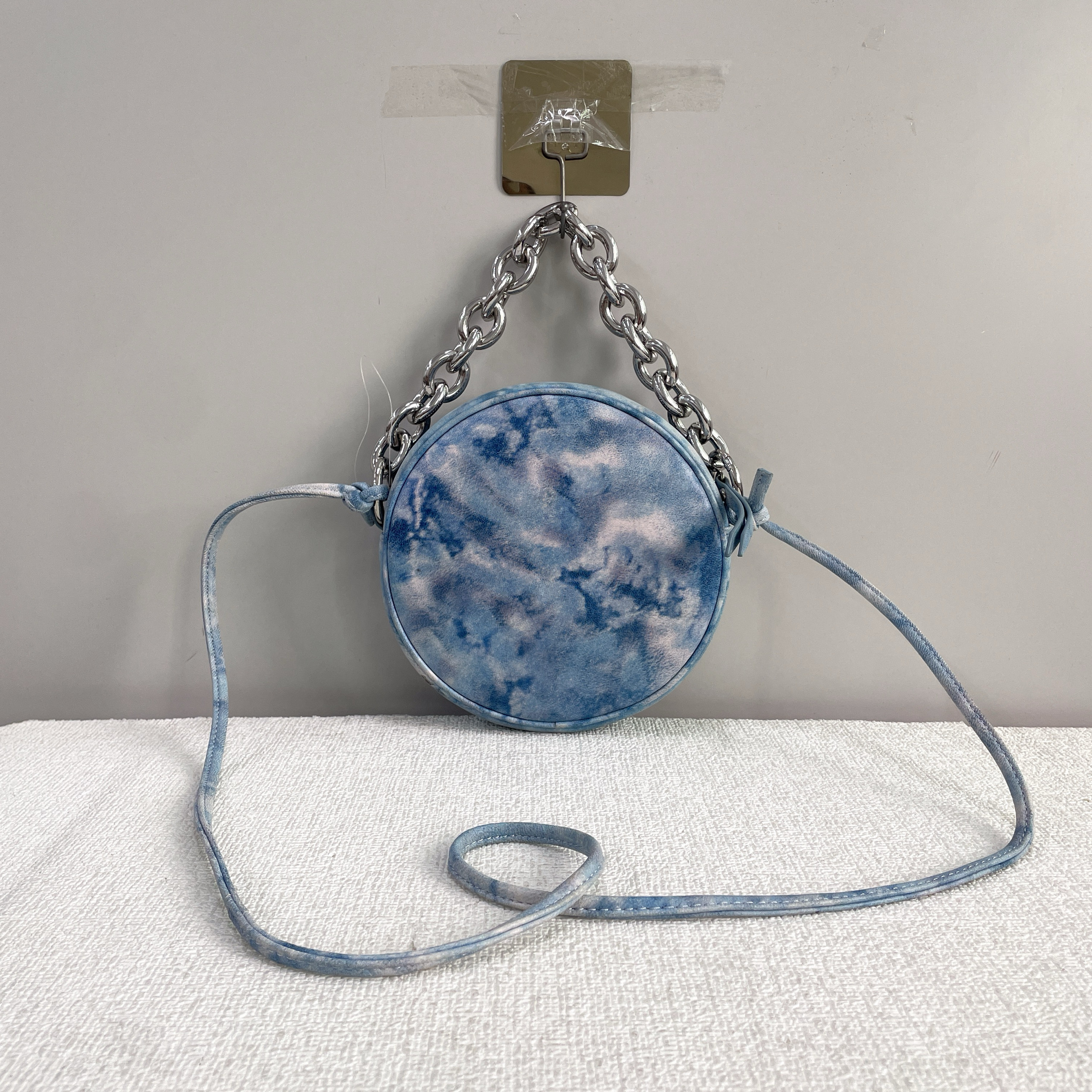 外贸尾货时尚百搭真皮牛皮女士手提斜挎小圆包,淘宝优惠券,粉丝福利购,淘宝优惠卷