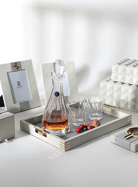 现代样板间软装皮质纸巾盒套装摆件 家居装饰桌面托盘相框饰品