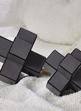 创意简约十字马毛摆件书房摆设客厅电视柜装饰品样板间酒柜软装