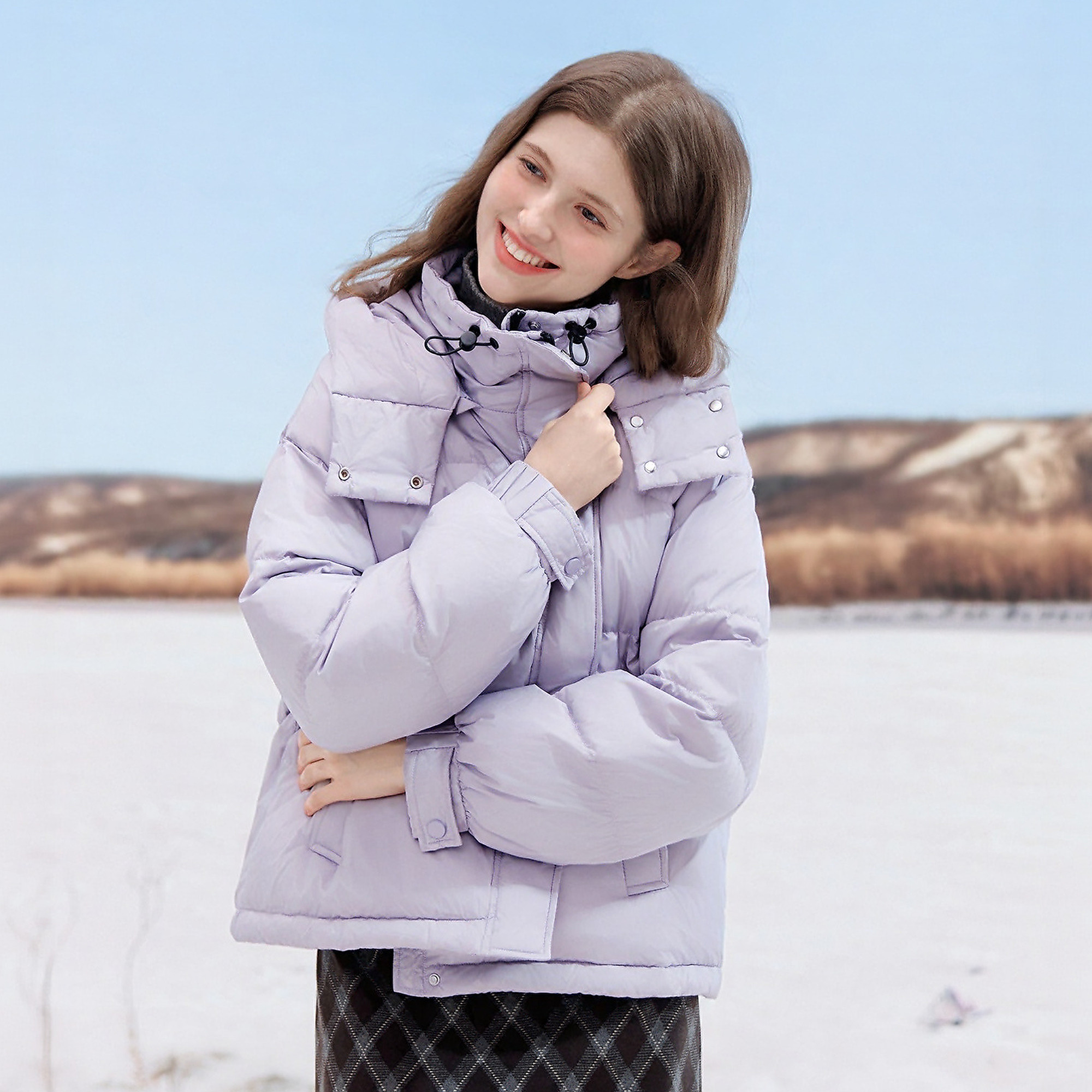 betu百图经典浅紫色防风连帽保暖羽绒服女2025年冬季新款面包服