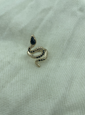 15欧美原单时尚潮流气质百搭精美奢华网红款简约大气个性小蛇戒指