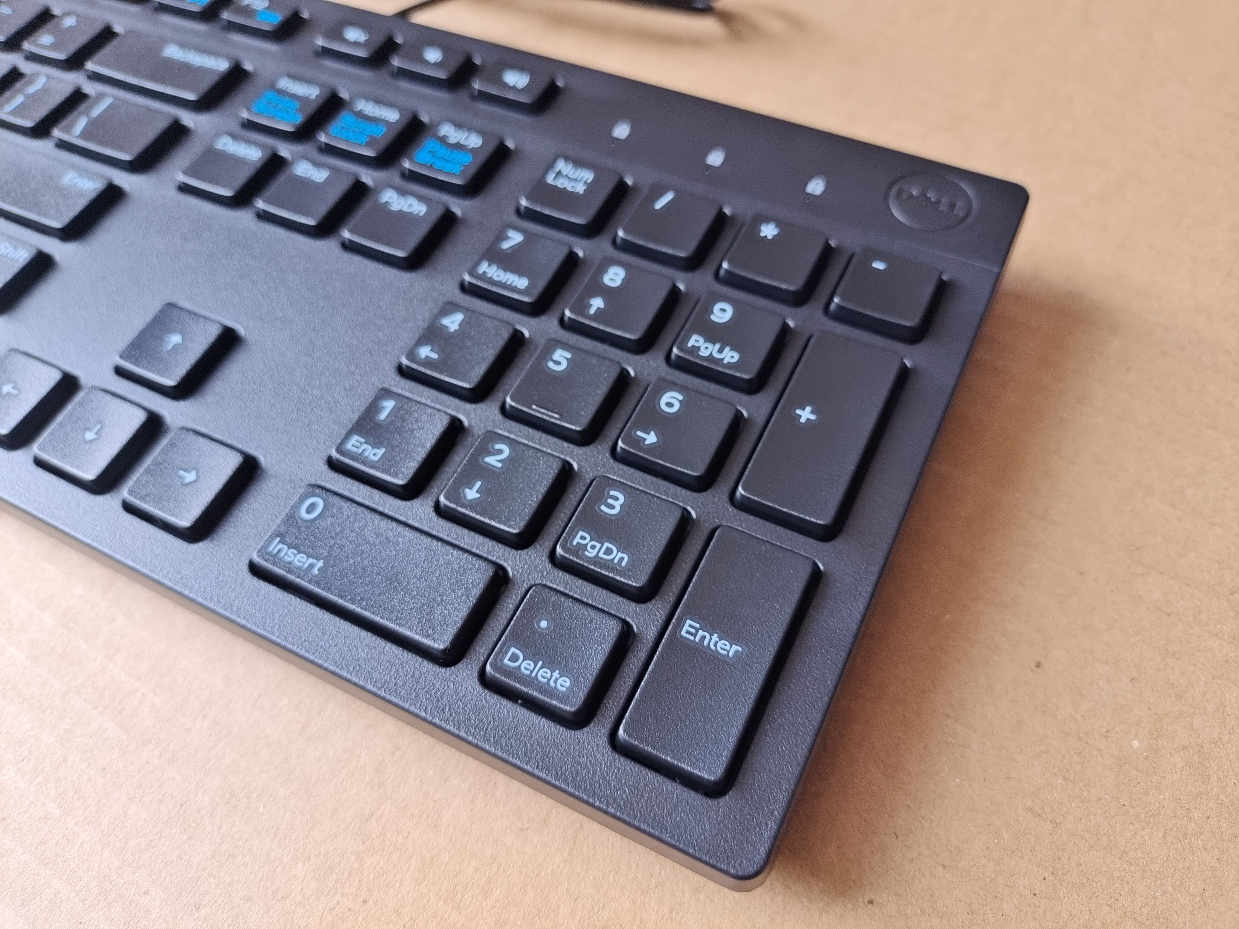 DELL Dell Chocolate Wired Keyboard and Mouse Set