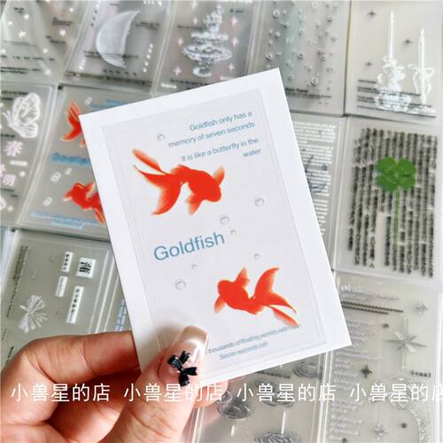 原创透明ins风手绘月亮雨滴金鱼双透封口贴纸四叶草开箱打包 粘贴 - 图1