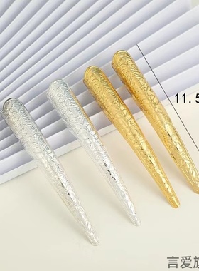 清宫廷皇后娘娘长长款飞