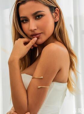 开口金属水滴臂镯女2025夏潮时尚