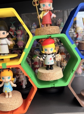 3D打印molly盲盒手办展示柜萌粒娃屋桌面创意收纳盒储物益智玩具