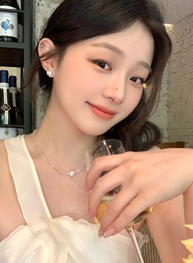 设计师款珍珠锆石耳钉925银针轻奢高级感小众耳环女法式镂空耳饰