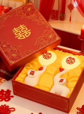 中式红色双喜本命年礼盒摆件