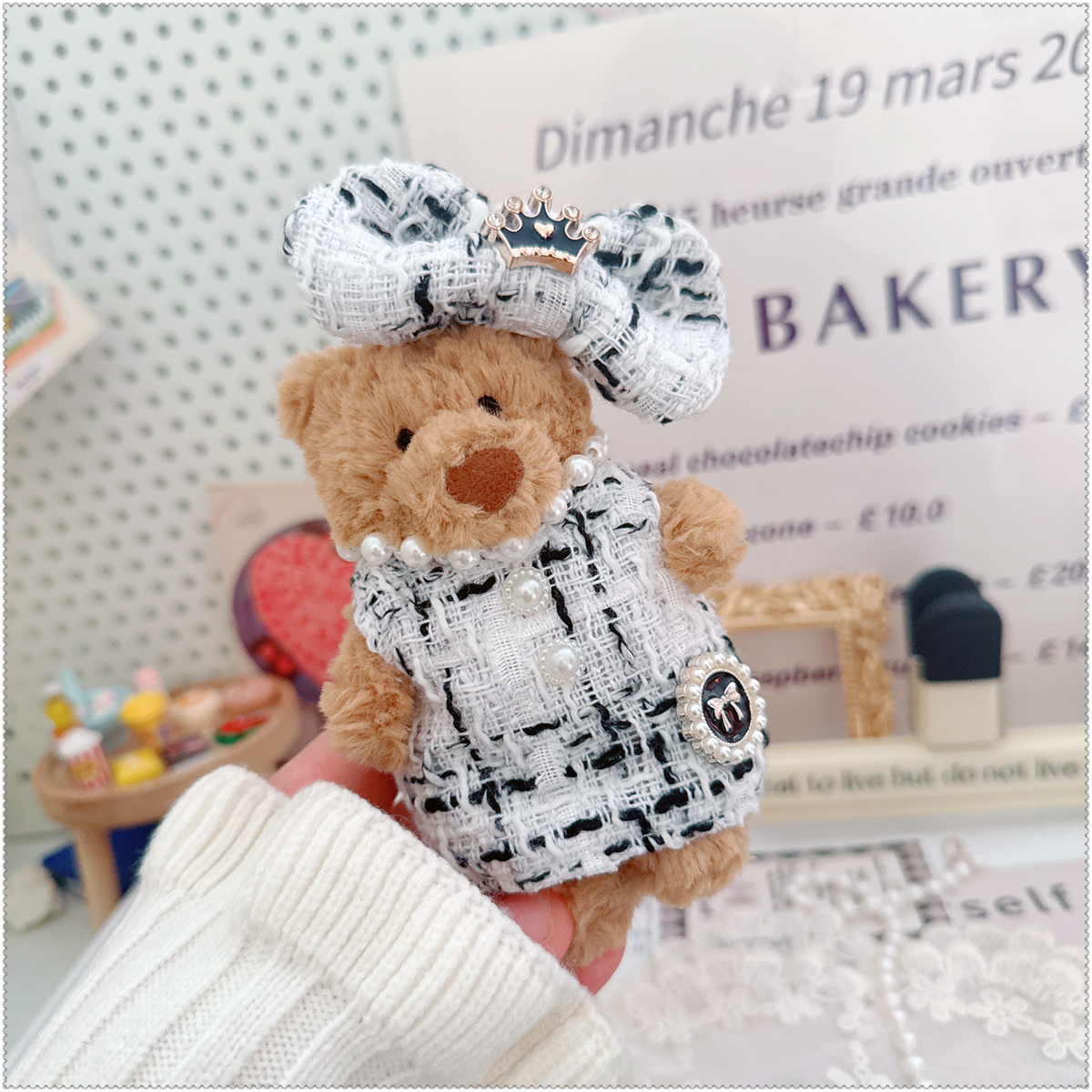 仅售衣服巴塞罗那小熊12厘米挂饰萌宠背带裤衣服裙子娃衣着替集合 - 图3