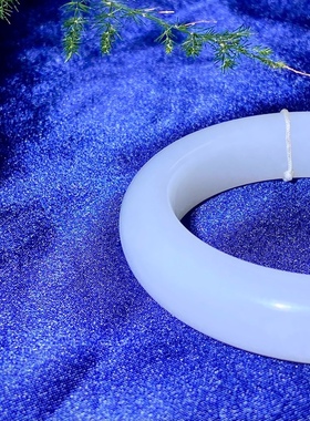 和田玉俄料羊脂白玉手镯56.8圈口油润细腻外圆内平佩戴舒适百搭