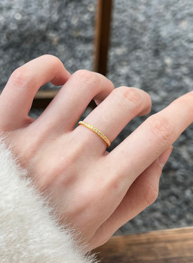 5D硬金黄金点钻戒指女999足金小克重时尚线戒条戒纯金指环食指戒