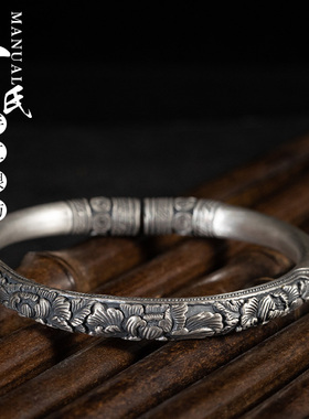 手工雕刻复古做旧立体圆柱马蹄形满雕牡丹手镯