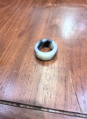 新疆和田籽料青花玉三色板戒20口