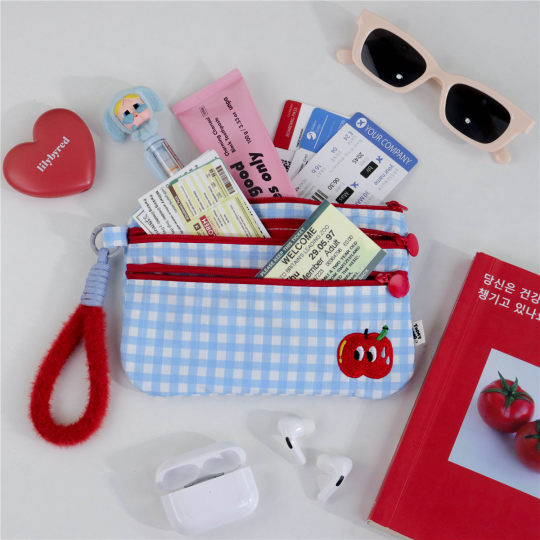 今日心情护照收纳包钱包证件旅行出国卡包一体便携多功能护照夹