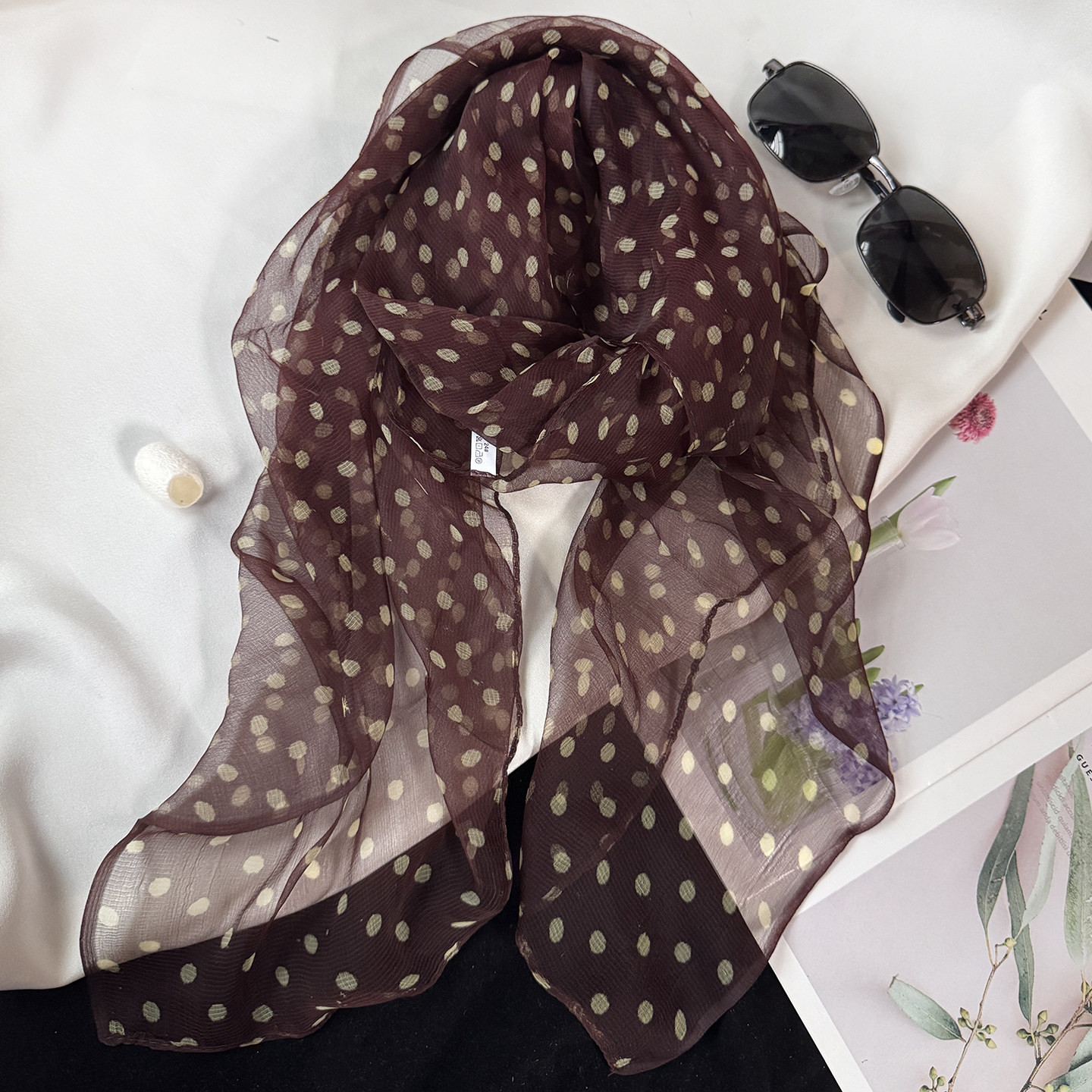 波点轻薄款真丝桑蚕丝护颈小丝巾东风纱洋气妈妈纱巾防晒小围巾女