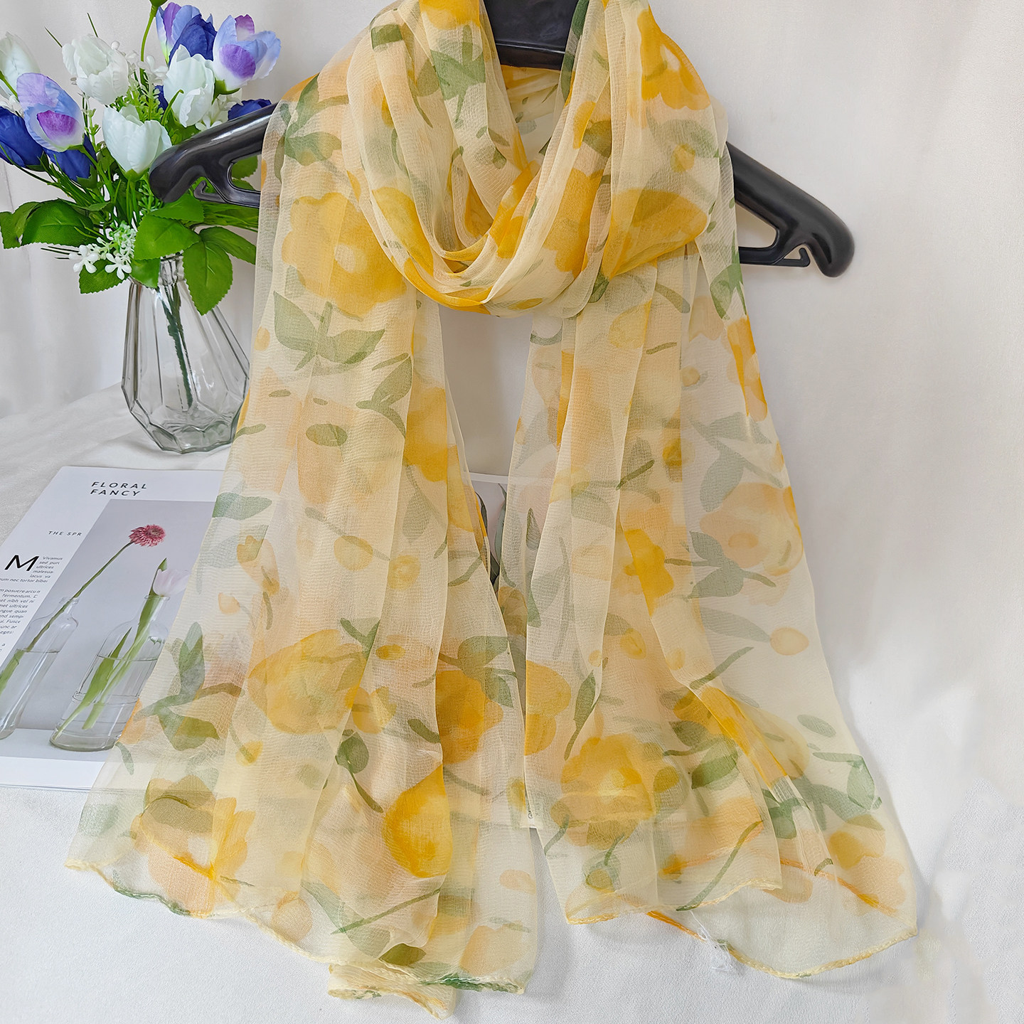 2025新款杭州真丝丝巾女妈妈桑蚕丝围巾高档时尚百搭轻薄透气纱巾