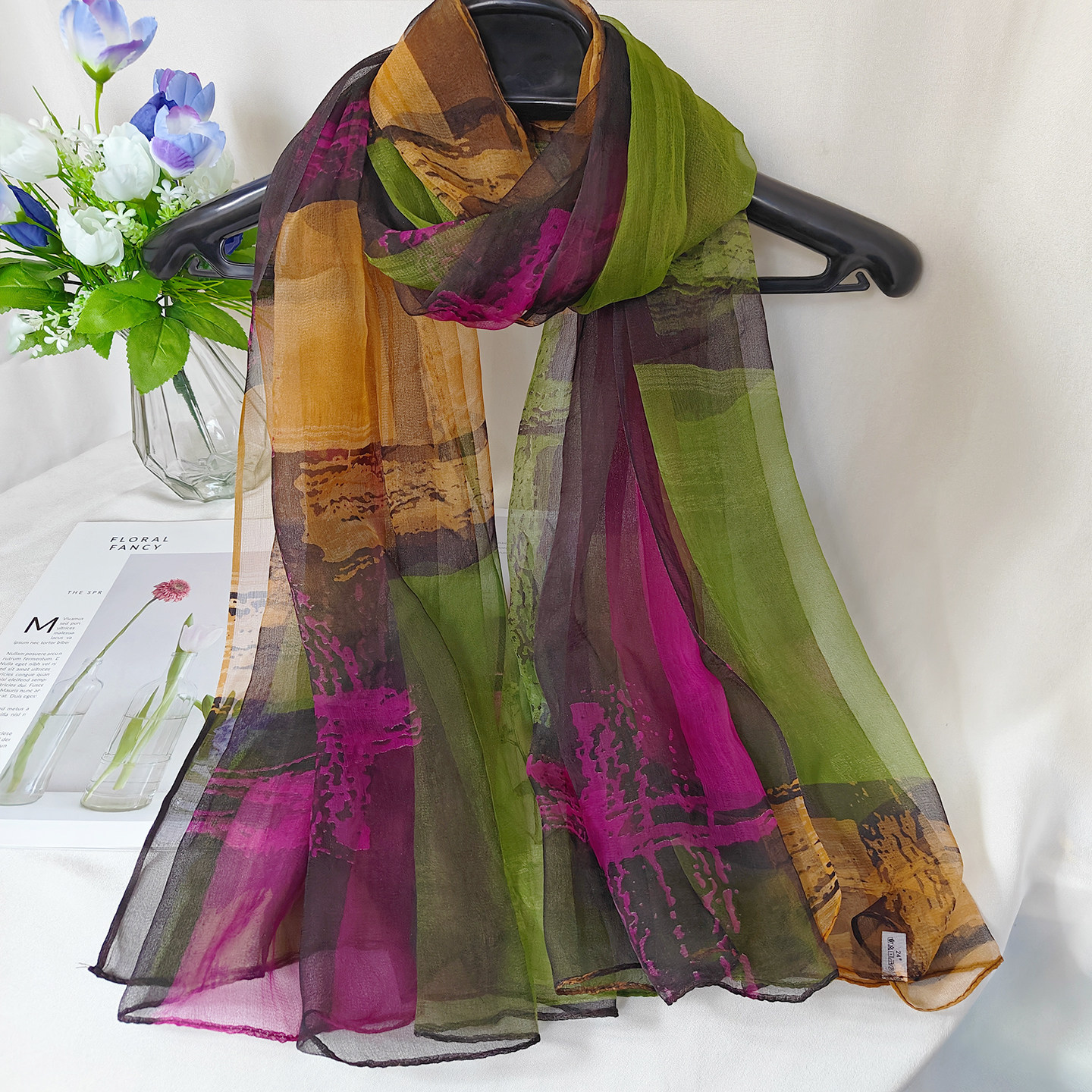 青花瓷丝巾女士桑蚕丝春夏防晒披肩长款真丝围巾妈妈洋气时尚纱巾,淘宝优惠券,粉丝福利购,淘宝优惠卷