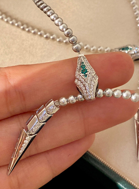 蛇贺岁贝珠珍珠澳母贝项链轻奢小众高级感长项链毛衣颈链