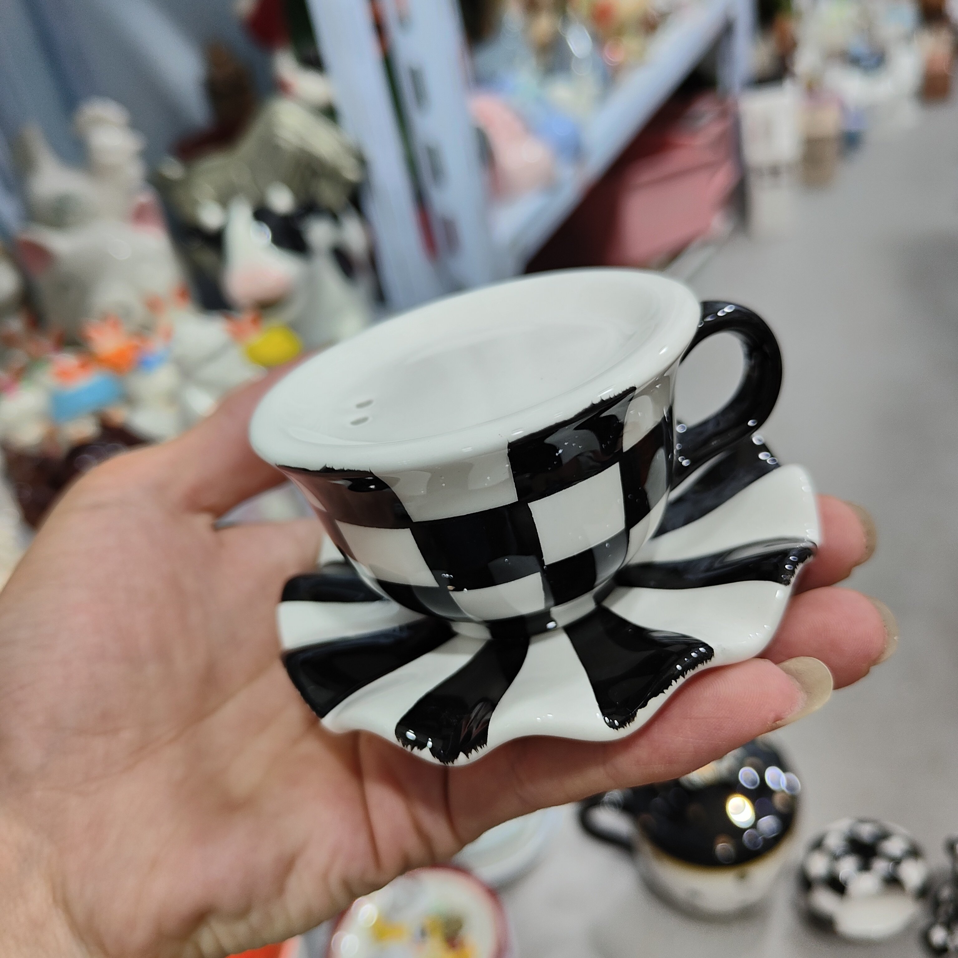 非偏远地区凑满19包邮部分瑕/黑白格杯鞋壶摆件,淘宝优惠券,粉丝福利购,淘宝优惠卷