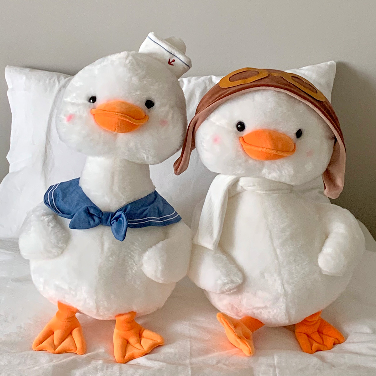 可爱阳光小鸭子公仔玩偶情侣布偶娃娃毛绒玩具超软抱枕生日礼物-图2