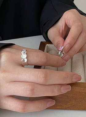 通体足银，极简轻奢百搭