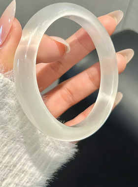 白月光手镯女款冰透玉髓镯子转运