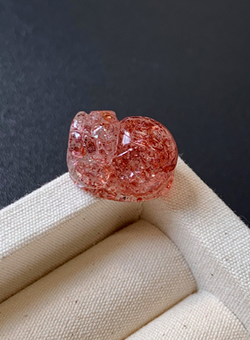 天然草莓长石貔貅雕刻件配饰水晶