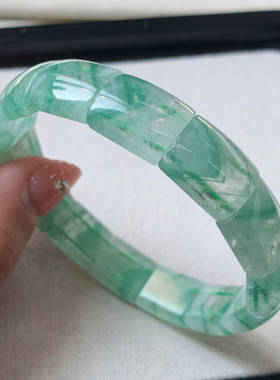 天然翠幽灵水晶手排聚宝盆手串女