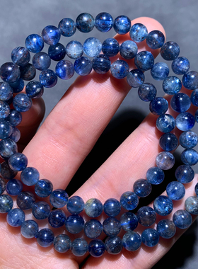 天然草莓蓝晶石三圈手链共生矿物